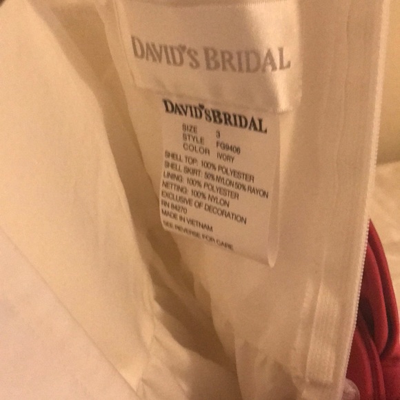 Dress - Picture 4 of 4